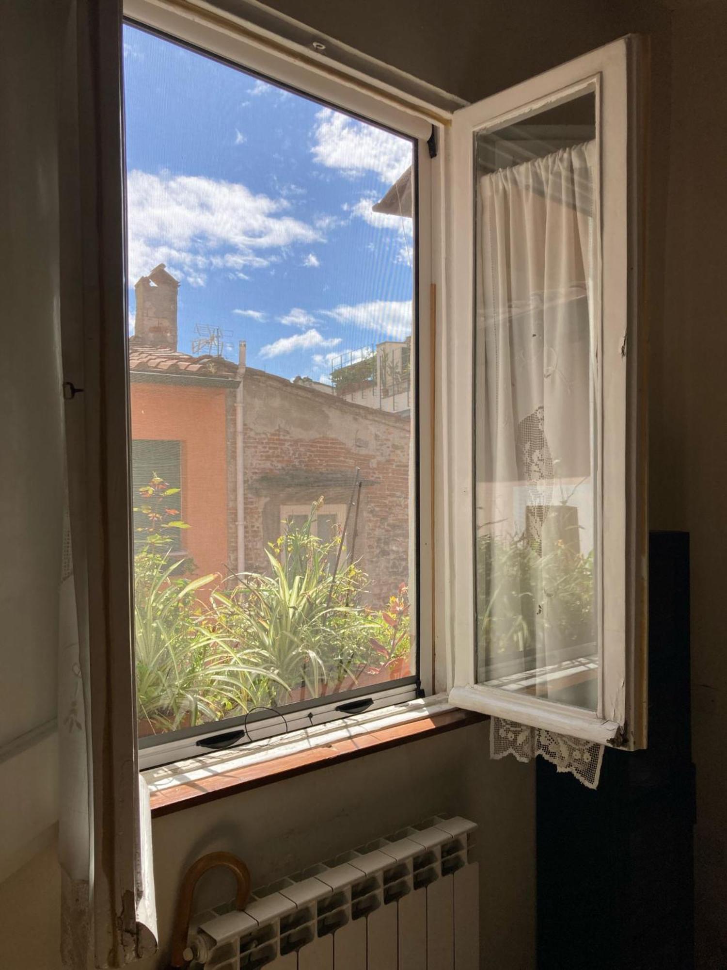 Dimora Leonardo. Centro Storico. Appartement Lucca Buitenkant foto