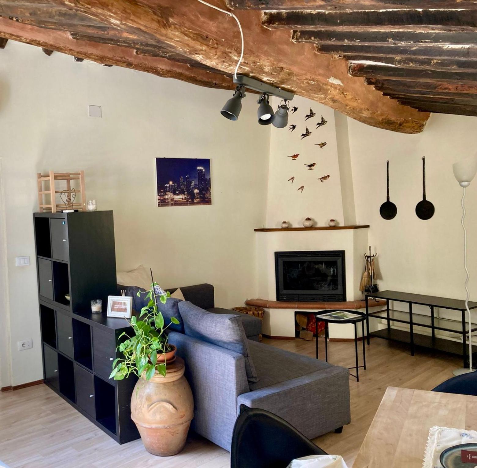 Dimora Leonardo. Centro Storico. Appartement Lucca Buitenkant foto